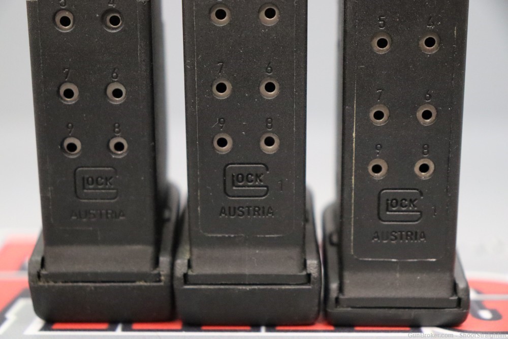 Lot O' Three (3) Glock G27 .40 S&W 11-Round Mags w/After Market Baseplates-img-5