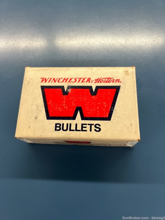 Winchester .358 250 grain silver tip bullets-img-0