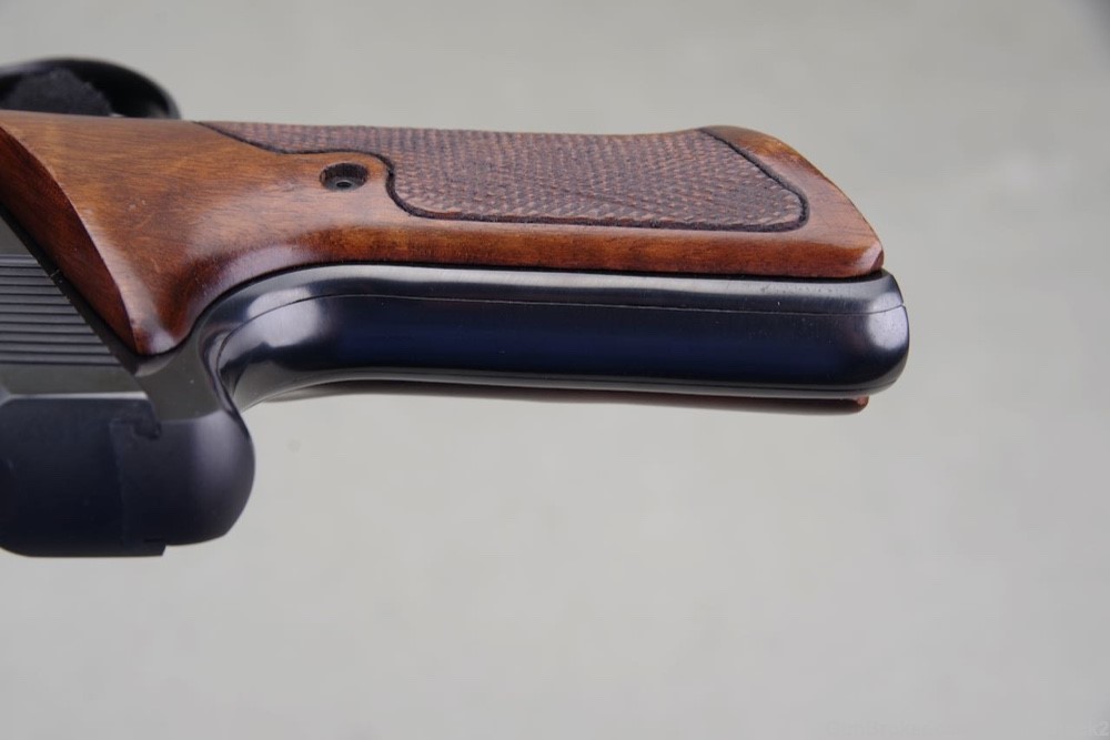 1969 Colt Woodsman Target 22LR 6'' Blue with Original Box & Papers Shooter-img-21