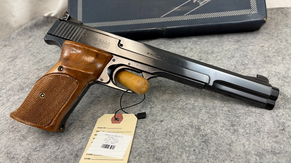 Smith & Wesson Model 41 Early Cocking Indicator 7 3/8" Barrel-img-1