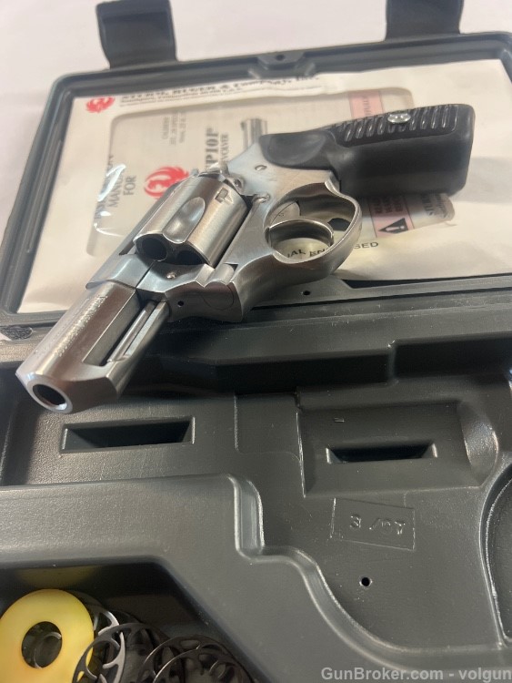 ruger sp101 9mm revolver used 05708 -img-3