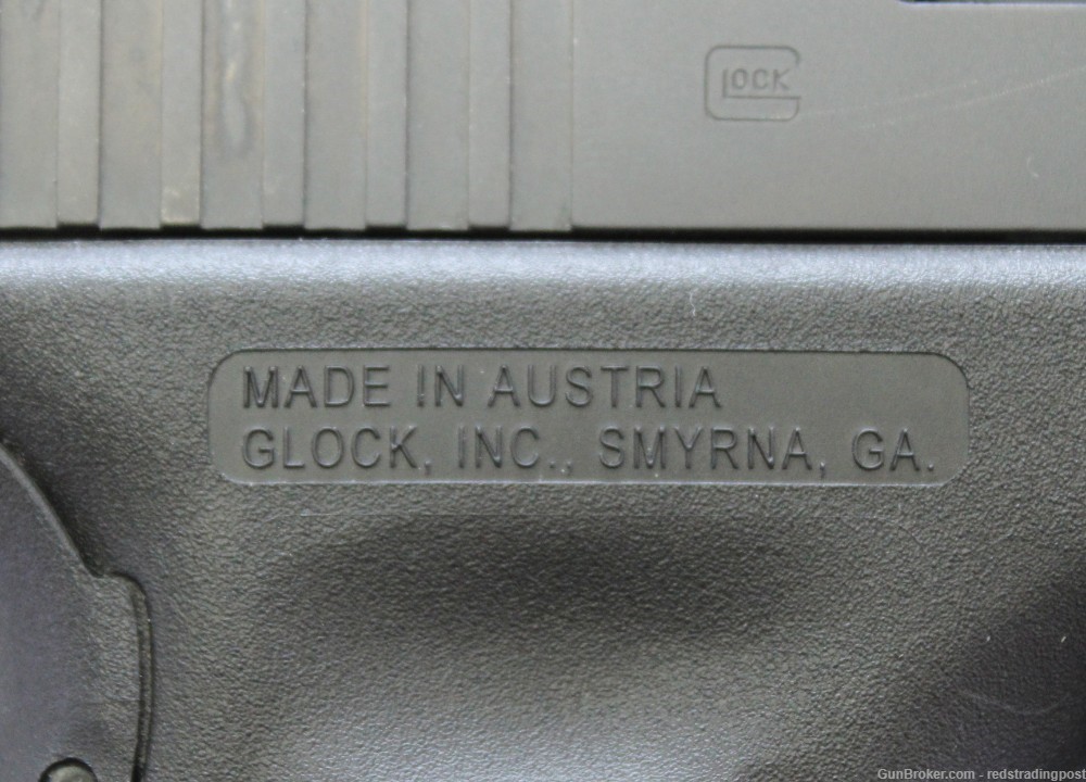 Glock 19 Gen 4 4.01" Barrel 9mm 15 Rnd Semi Auto Pistol PG1950203M w/ Box-img-4