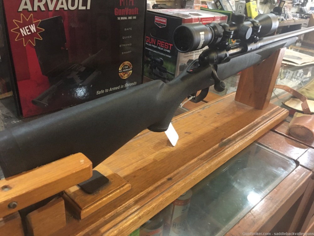 Savage model 11 308w with scope liteweight stalker -img-1