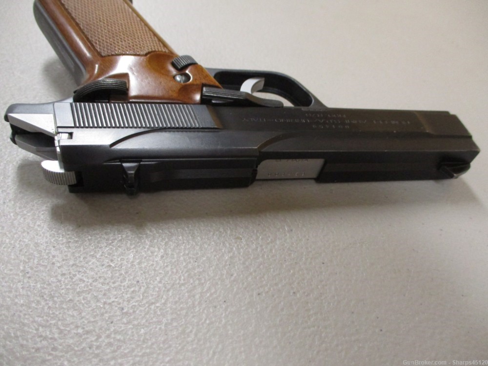 Benelli Model B76 9mm 4" DA/SA semiauto pistol 001459-img-12