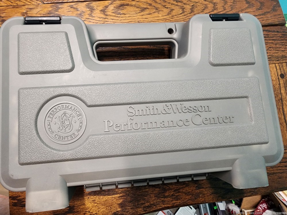 Smith & Wesson 1911 Performance Center .45acp LNIB-img-6