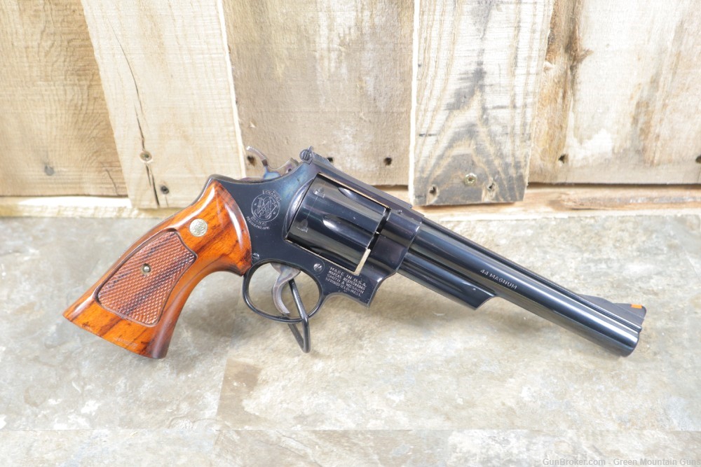 STUNNING Smith & Wesson 29-2 44mag Dirty Harry Penny Bid NO RESERVE-img-1