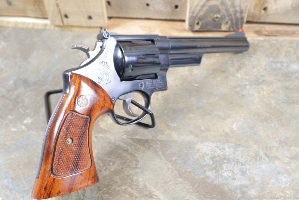STUNNING Smith & Wesson 29-2 44mag Dirty Harry Penny Bid NO RESERVE-img-5