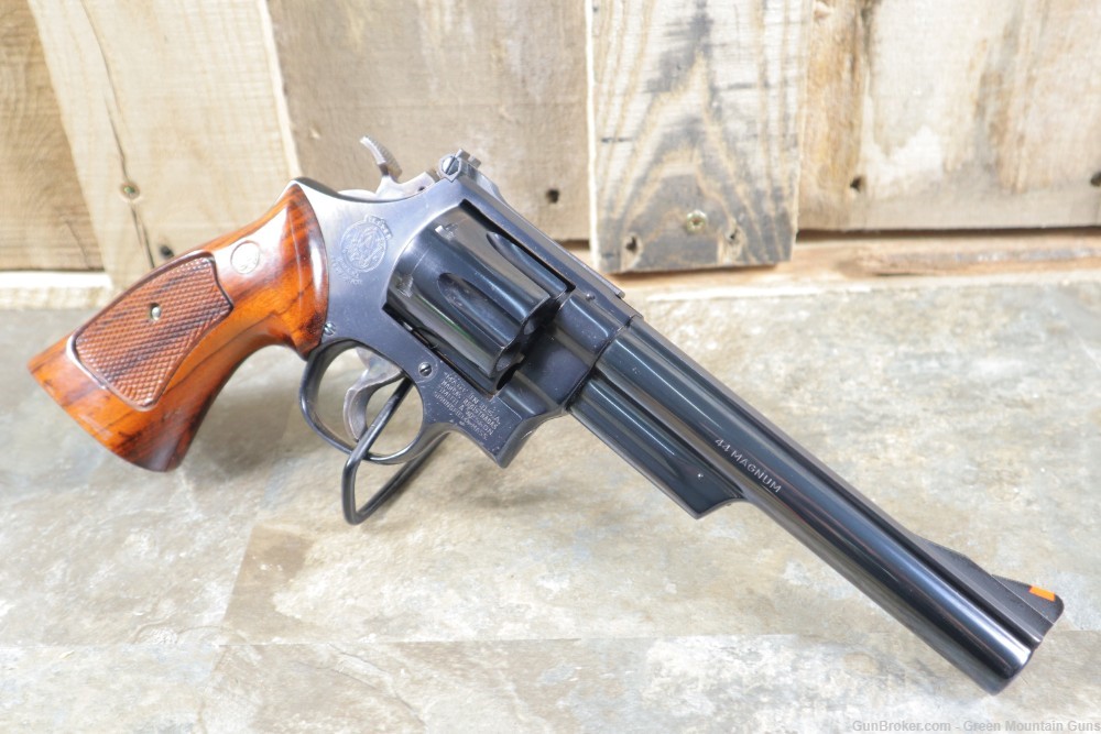 STUNNING Smith & Wesson 29-2 44mag Dirty Harry Penny Bid NO RESERVE-img-2