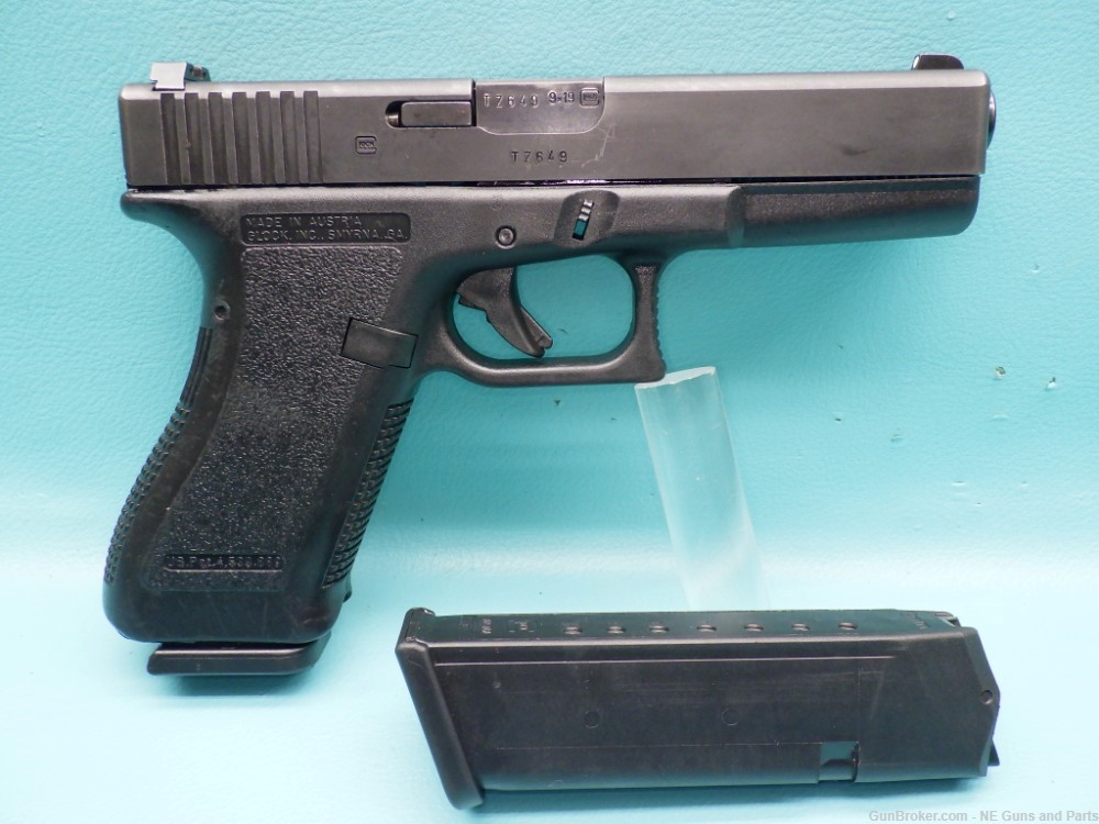 Glock 17 Gen 2 9mm 4.48"bbl Pistol W/ 2 Mags PENNY AUCTION!-img-0