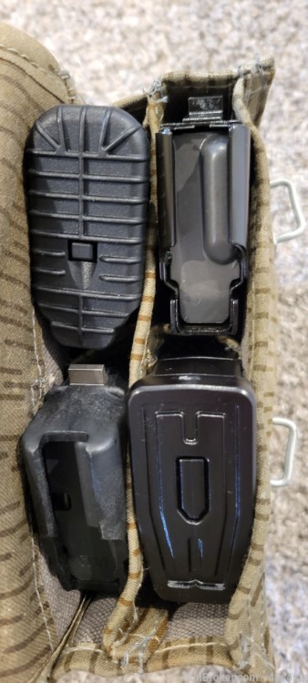 Four AK-47 30rd Magazines with East German pouch 7.62x39mm-img-8