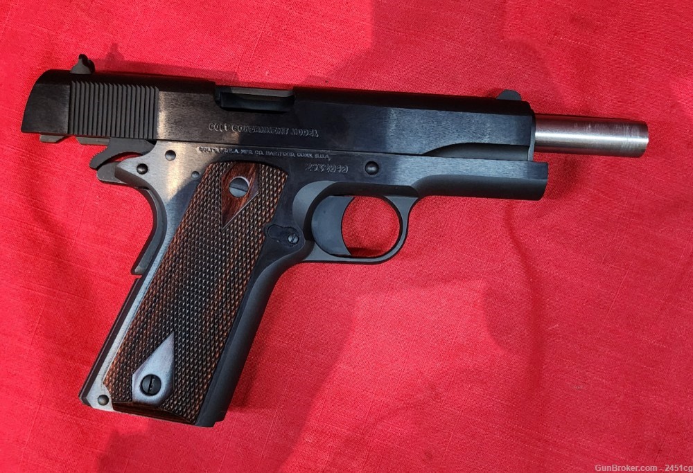 Colt Government Model 1911 .45 ACP Semi-Automatic Pistol (SERIES 80) -img-7
