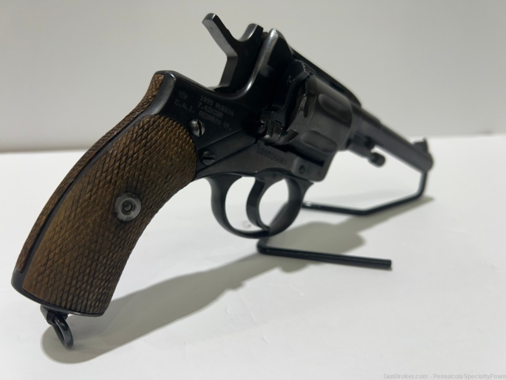 Tula 1895 Nagant revolver-img-12