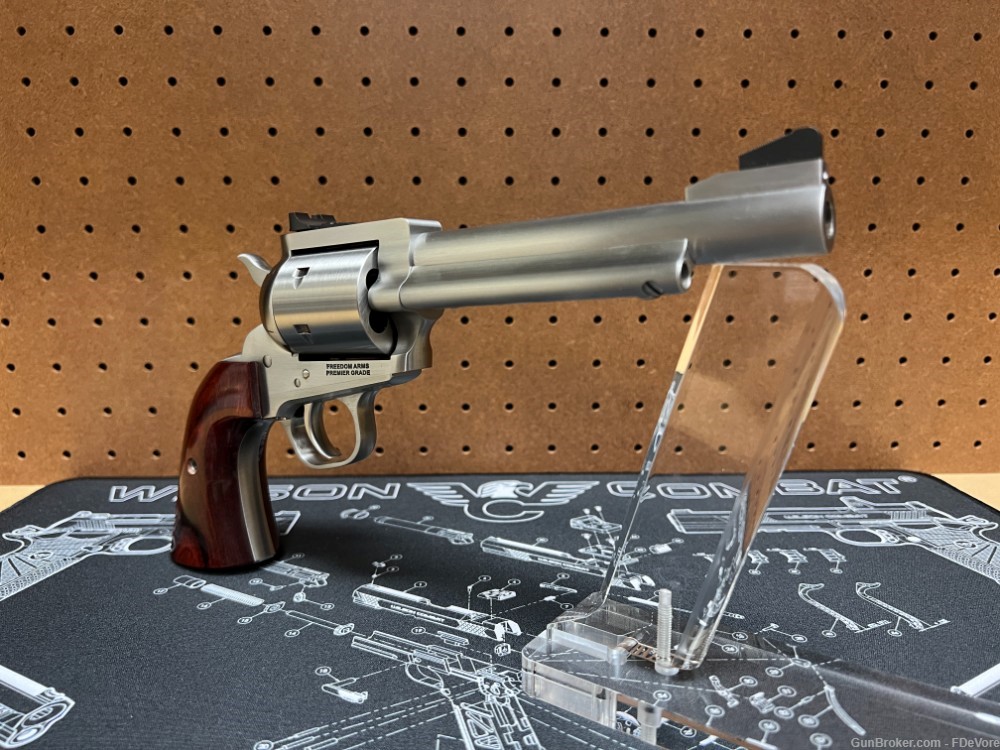 Freedom Arms Model 97 Premier Grade .357 Magnum w/5.5" Barrel-img-4