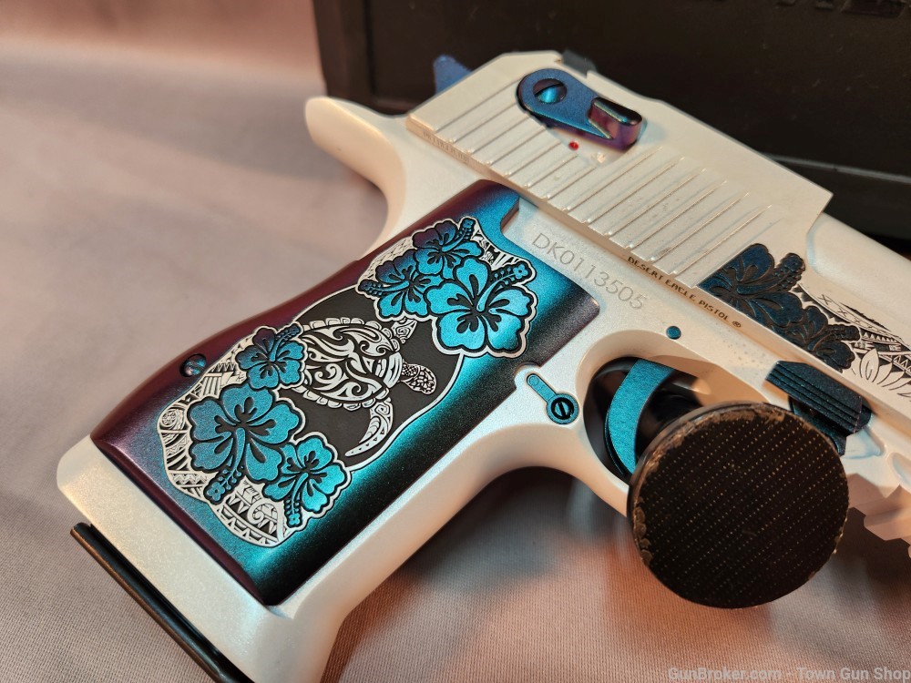 MAGNUM RESEARCH DESERT EAGLE ALOHA 50AE NEW! PENNY AUCTION!-img-11