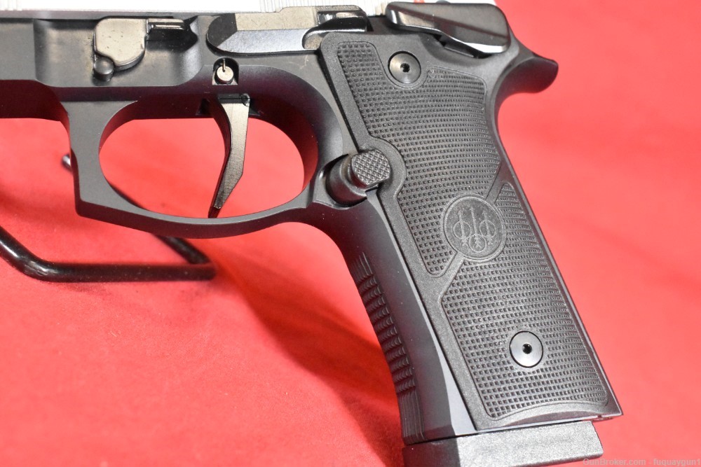 Beretta 92XI 9mm 4.7" SAO Two Tone 2023 MFG 92XI -img-9