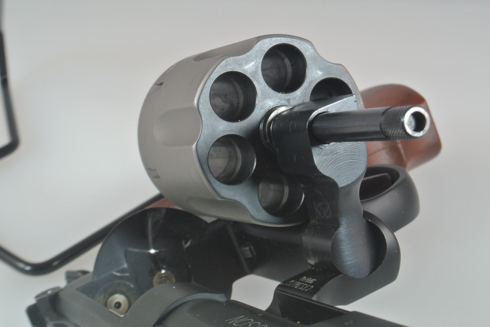 Smith & Wesson Model 329PD 44 Magnum Revolver, HI-VIZ Sight & Hogue Grip-img-6