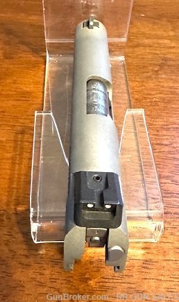 Colt Delta 10mm plus Colt Combat Cmdr. 45ACP Complete Upper + mags-img-9