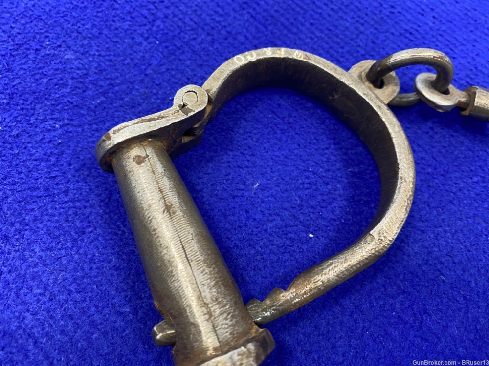Wells Fargo and Company Darby Style Shackles Stamped 208 *RARE COLLECTABLE*-img-14