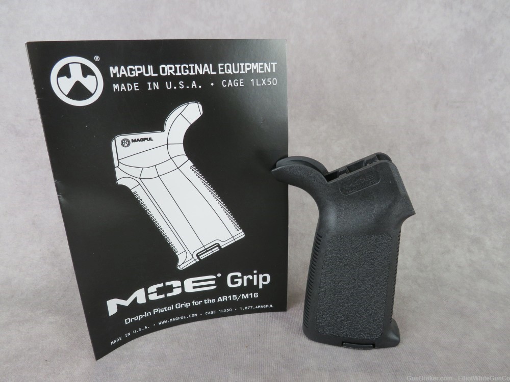 Lot of 3 Magpul MOE Grips OG Packaging! Like New Condition! Penny Bid! NR!-img-1