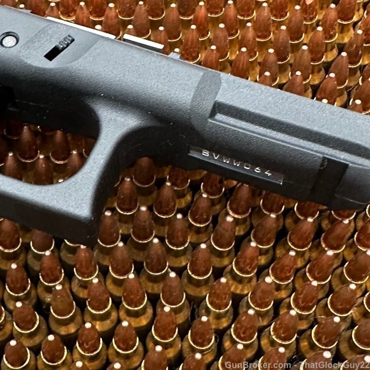 Glock G45 45 Complete Lower OEM Factory Receiver Frame 9mm Black No Reserve-img-6