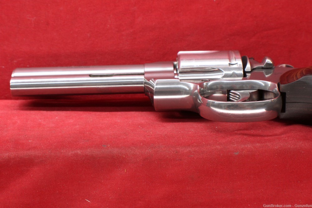 (35098)USED Colt Python 357 MAG 4.25" barrel W/ Box-img-13