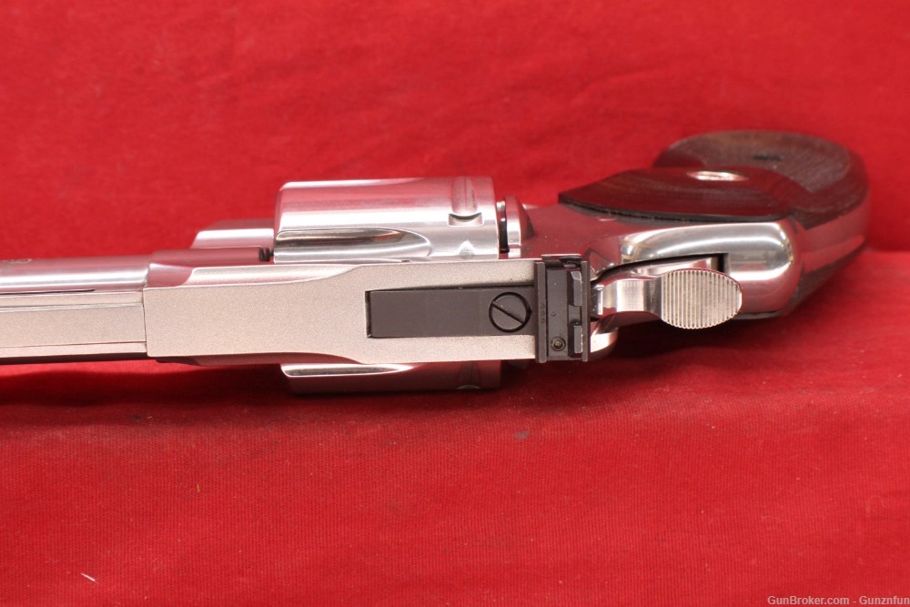 (35098)USED Colt Python 357 MAG 4.25" barrel W/ Box-img-10