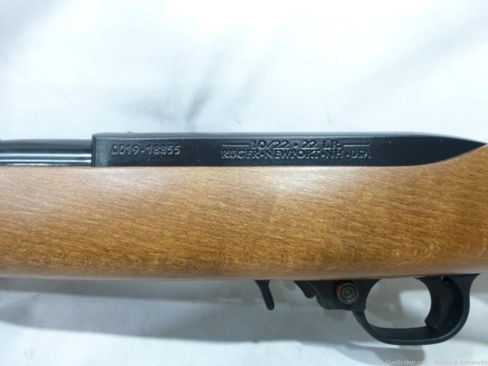 NIB Ruger 10/22 Rifle 22 LR Carbine 18" 10rd Wood Stock 01103-img-5