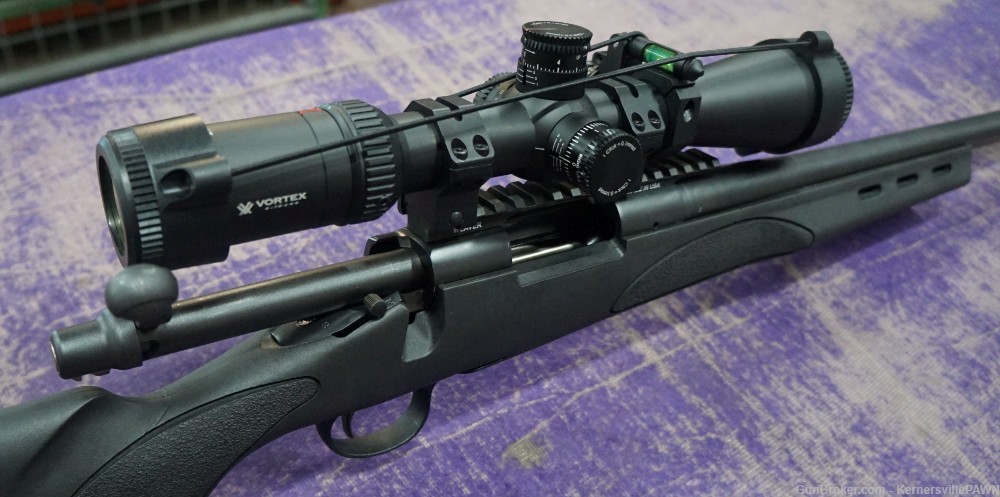 Remington 700 SPS Varmint Bolt-Action .243Win w/ Vortex Viper HS-T VHS-4308-img-3