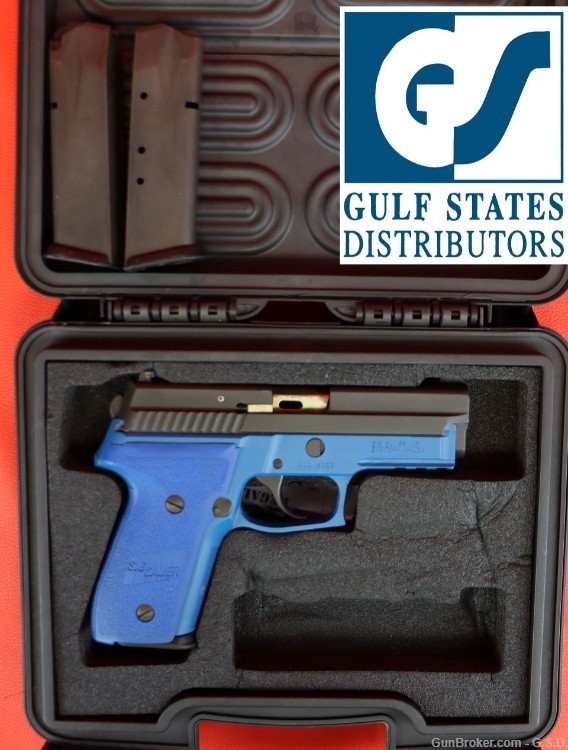 *Sig Sauer P229 Training pistol (can convert)- GOOD+ COND!-img-0