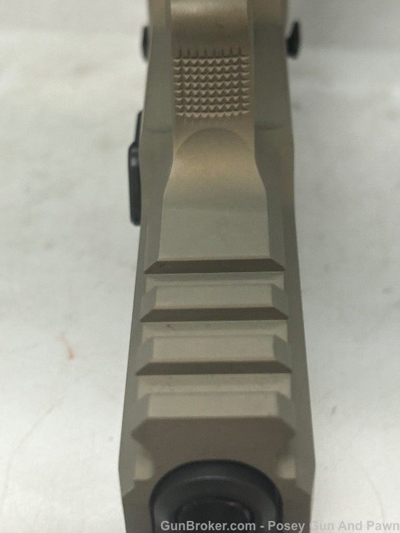 Appears Unfired Sig Sauer P320 AXG Combat Threaded 3 21 rd 9mm Mags FDE  -img-8
