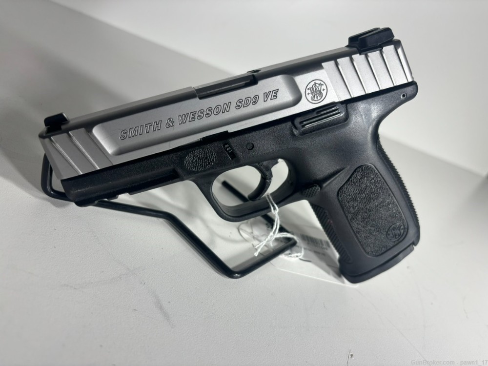 SMITH & WESSON SD9 VE 9MM LUGER -img-2