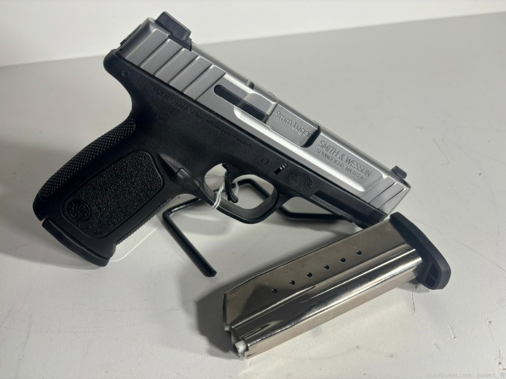 SMITH & WESSON SD9 VE 9MM LUGER -img-4