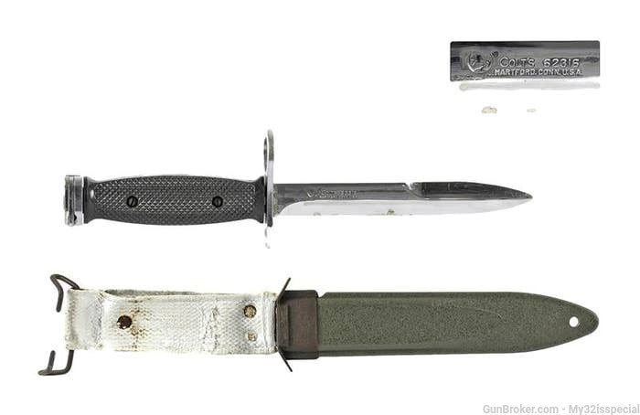 CHROME COLT M7 Bayonet w/ Scabbard Used (Good) Chrome Plated M16A1-img-0