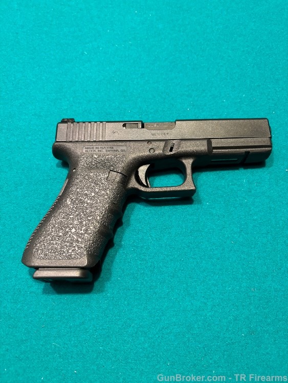 Glock 17 Gen 3 Great condition Penny Start No Reserve-img-0
