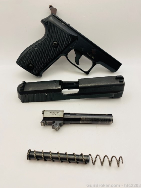 Sig Sauer P6 West German Police P225 9mm w/ Case, Manual & Test Target -img-19