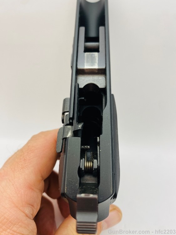 Sig Sauer P6 West German Police P225 9mm w/ Case, Manual & Test Target -img-20