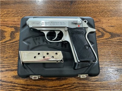 Walther PPK/S .380 Auto Like NEW Stainless 2 Mags DA/SA in Case