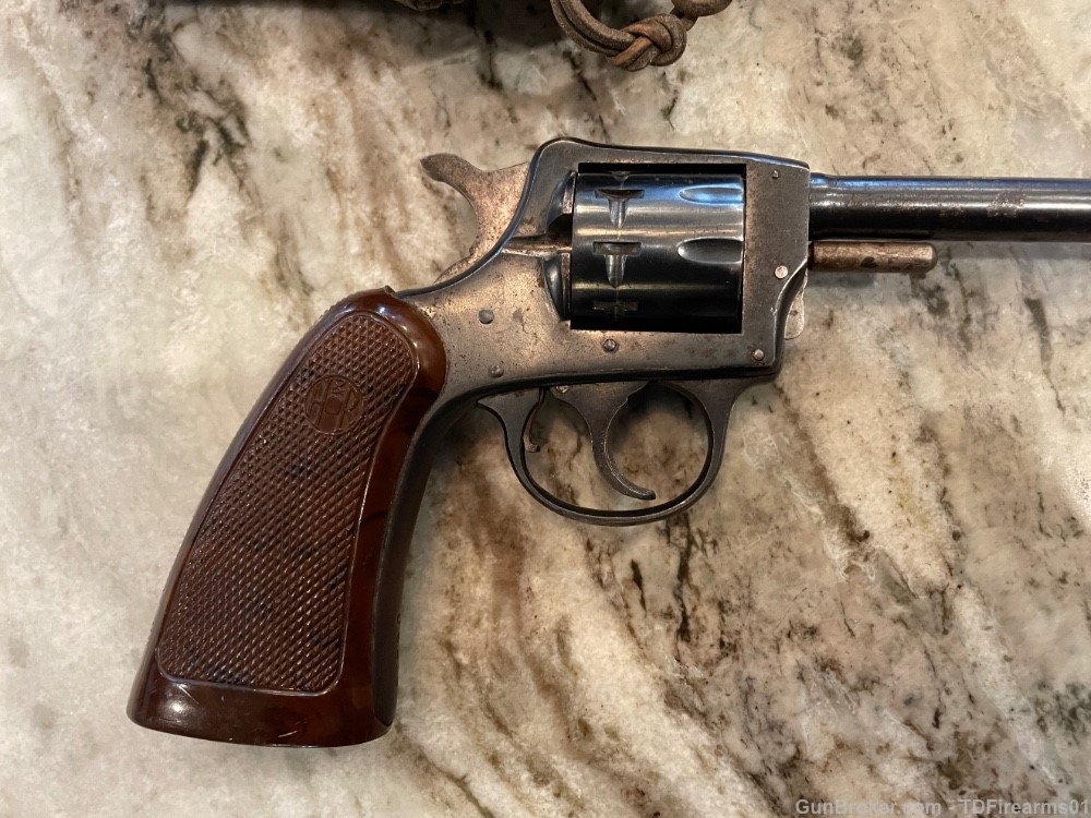 H&R 922 9 shot .22 lr 6" barrel revolver w/ holster C&R -img-2