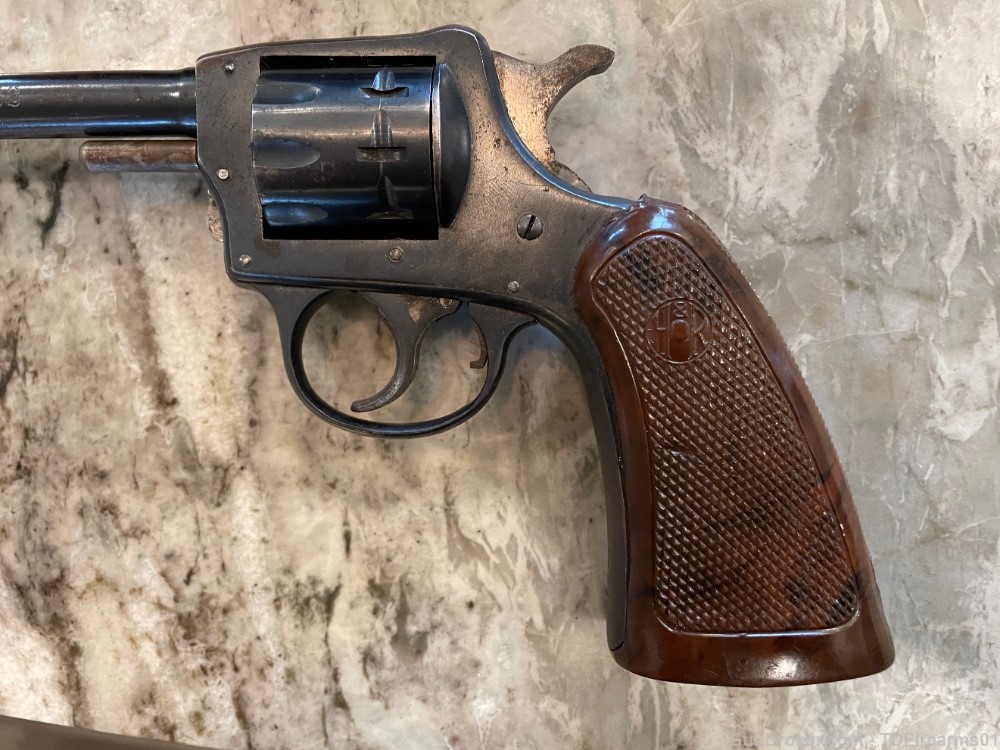 H&R 922 9 shot .22 lr 6" barrel revolver w/ holster C&R -img-5