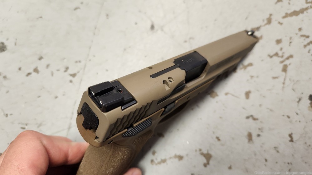 Smith & Wesson M&P 9 M2.0 FDE 9mm 5" (1 Mag)-img-2