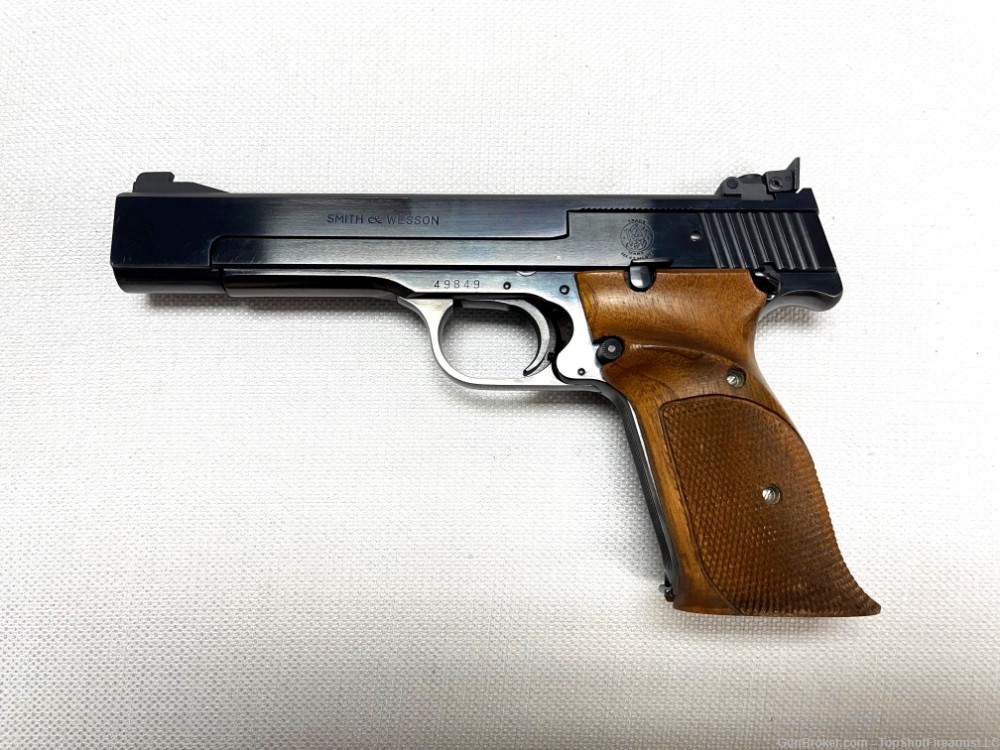 Smith & Wesson Model 41 .22 Long Rifle (1957-1969)-img-0