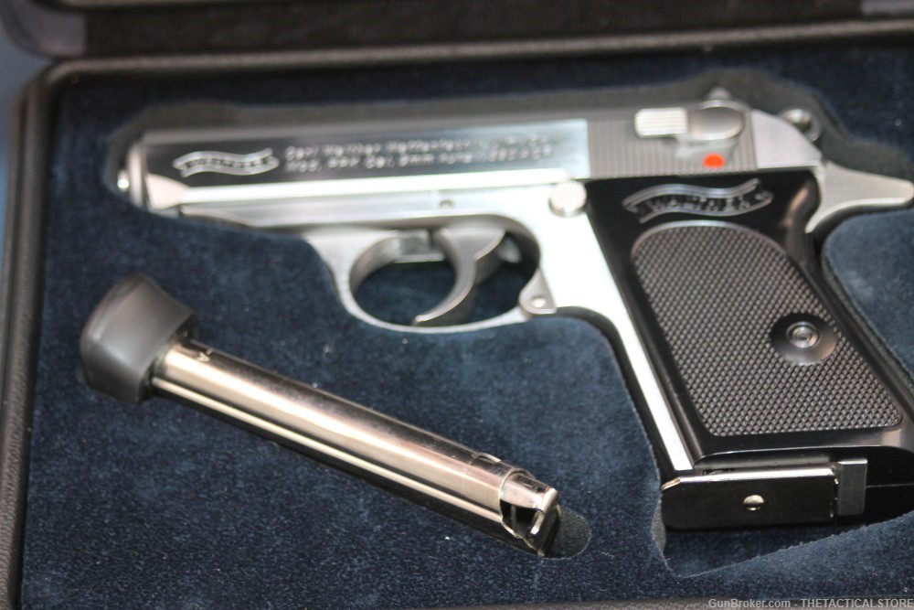 STAINLESS STEEL,WALTHER PPK IN .380, WITH HARD CASE TWO MAGS.-img-0