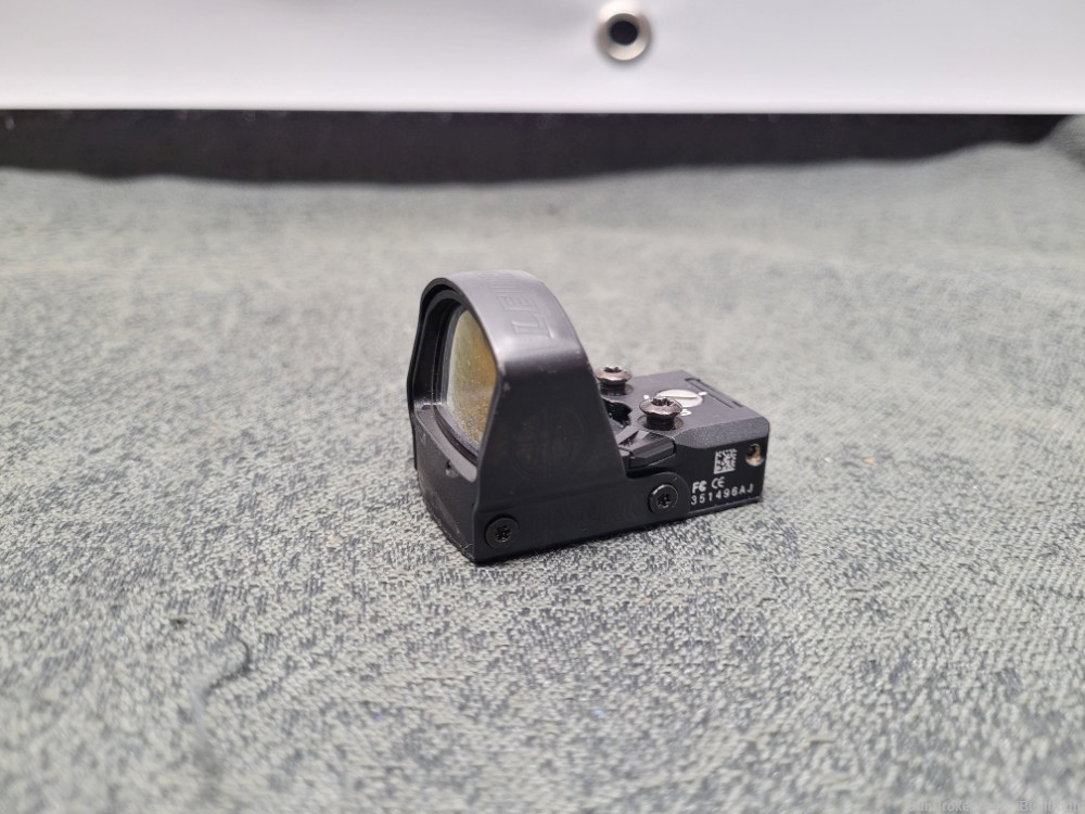PENNY AUCTION! Leupold DeltaPoint Pro DP-Pro Red Dot Sight-img-1