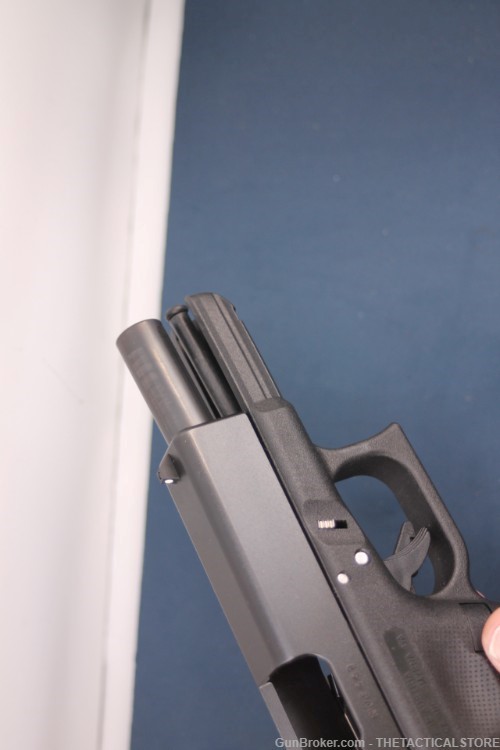 Glock Model G19 GEN3 RTF 2 Pistol 9MM Luger 4" AUSTRIA 15rd Mags 19 RTF2 G3-img-4