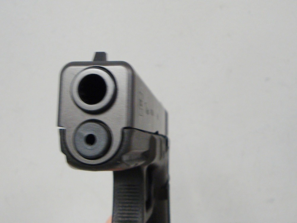 Glock 17 Gen4 9MM Pistol w/ 3 Hi-Cap Mags 99% LIKE NEW!-img-18