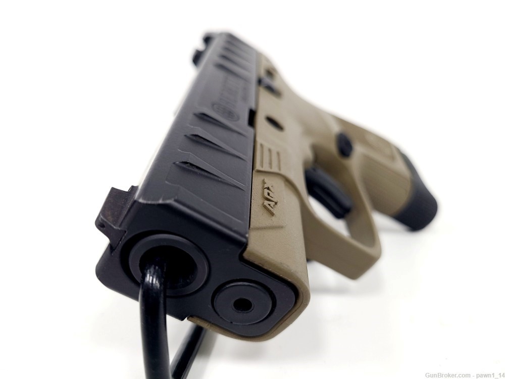 Beretta APX Pistol-img-2