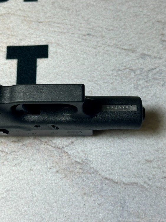 Glock 42 - G42  - 3.25" 380 ACP Pistol w/Box - VGC! PENNY! NR! .01-img-8