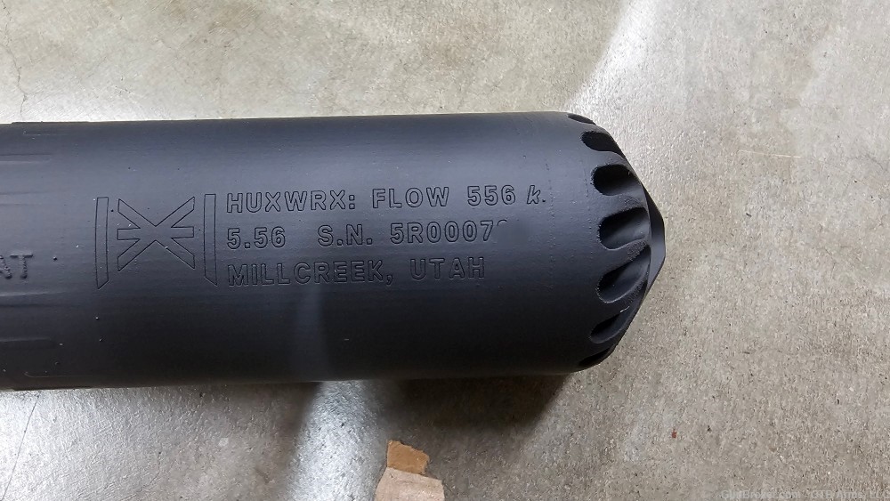 Huxwrx Flow 556K Black 1/2"-28 Muzzle device Under Form 3-img-1