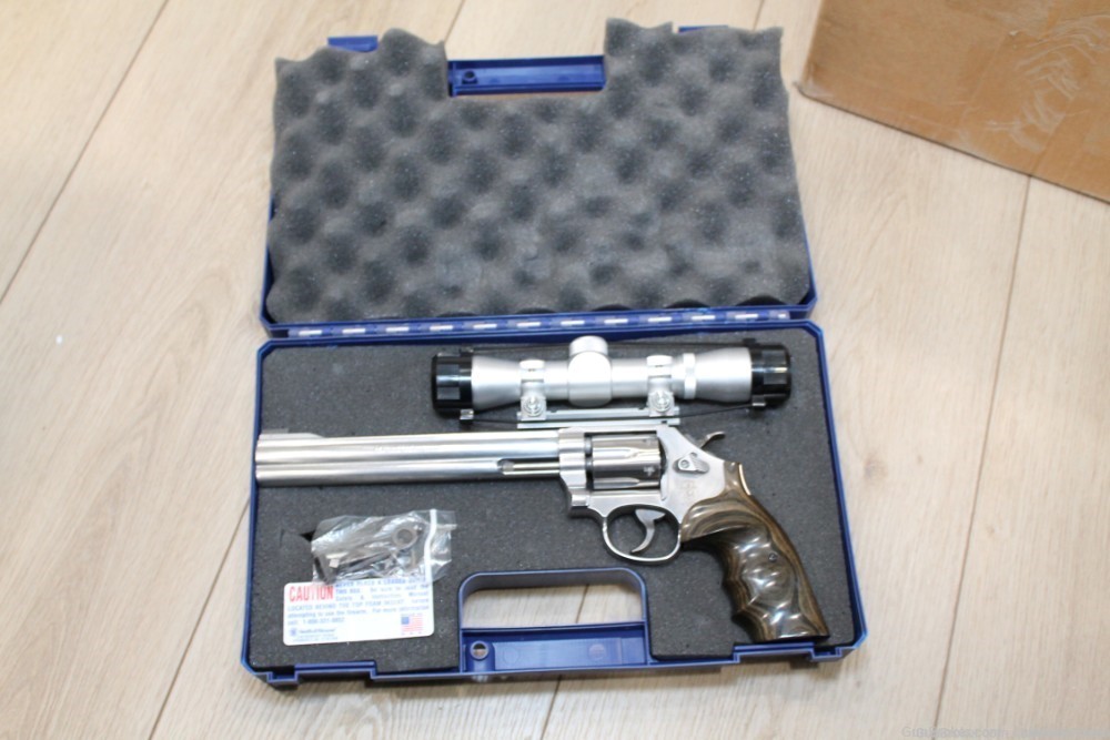 Smith and wesson model 647 17 hmr nice-img-0