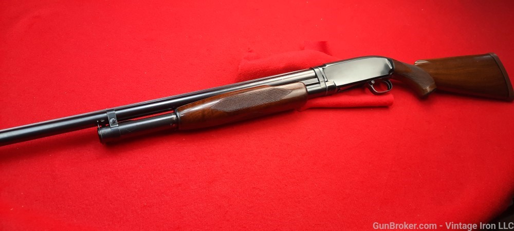 Winchester Model 12, solid rib, full choke with 30" barrel 1952 production -img-62